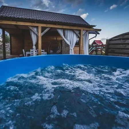 Comfortable With Jacuzzi And Sauna Дом отдыха *