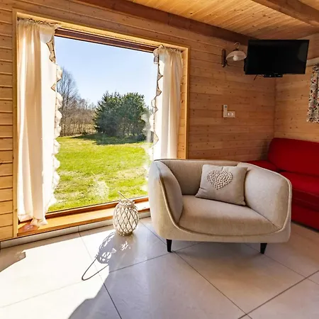 Σπίτι διακοπών Comfortable With Jacuzzi And Sauna